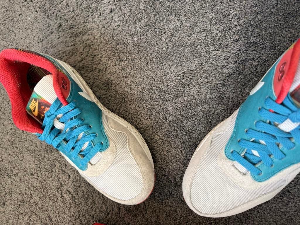 Nike Air Max 1 Brazil Lanceiro - EU42, Ophalen of Verzenden, Gedragen, Overige kleuren, Sneakers of Gympen