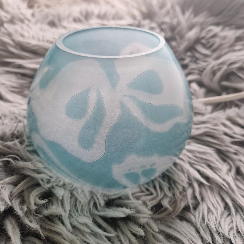 IKEA Lykta tafellamp, blauw/wit glas, Ophalen, Zo goed als nieuw