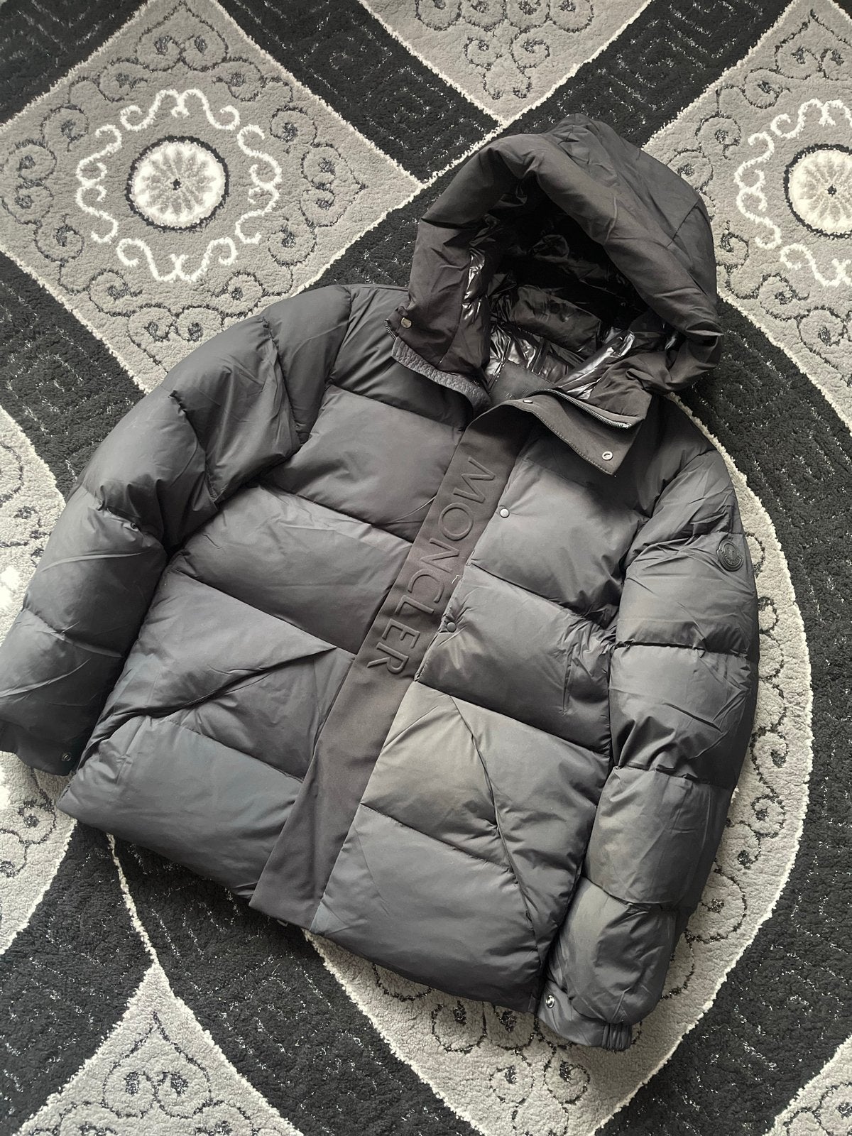 Moncler madeira S,M,L,XL, Ophalen of Verzenden, Zo goed als nieuw, Maat 52/54 (L), Zwart
