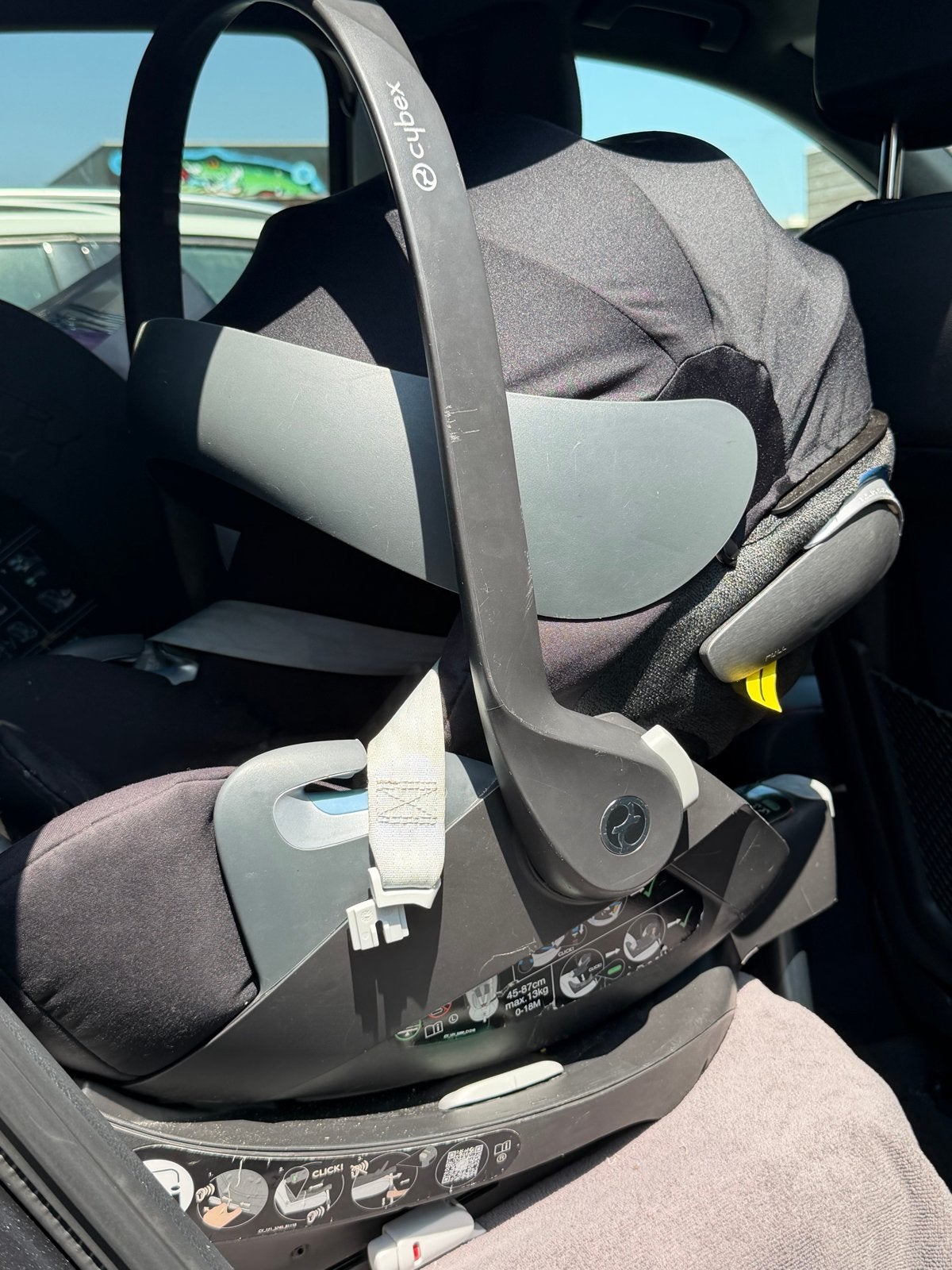 Cybex Cloud Z i-Size 360 graden autostoel met Base Z isofix, Kinderen en Baby's, Autostoeltjes, Slaapstand, Zo goed als nieuw