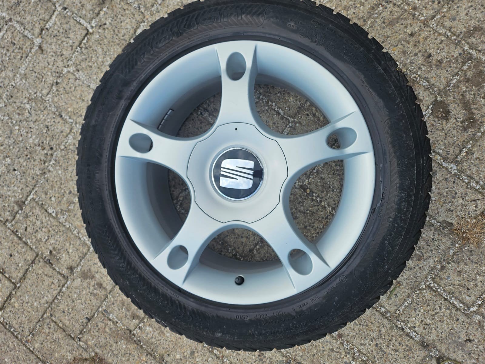 Seat Velgen met Winterbanden - 205/55 R16 91T, Ophalen, Gebruikt, 16 inch, Banden en Velgen