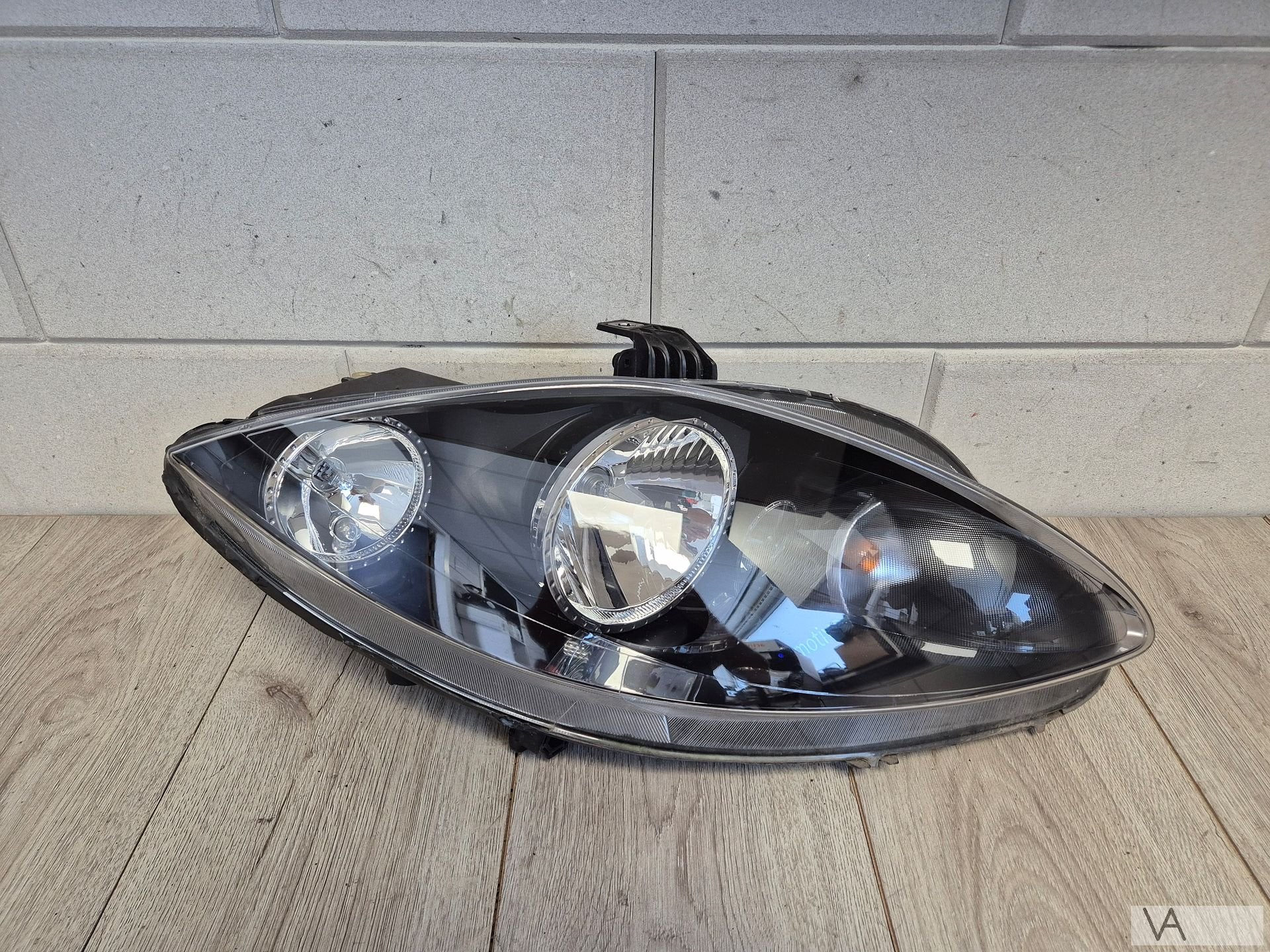 Seat Leon 1p Altea 2005 - 2009 koplamp rechts NIEUWSTAAT €75, Auto-onderdelen, Gebruikt, -, -, Ophalen of Verzenden