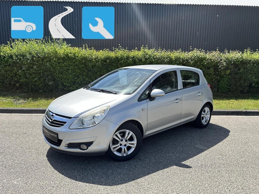 Opel Corsa 1.4 Business, Fietsendrager AUX, Airco, 5-Deurs, Voorwielaandrijving, 1063 kg, 4 cilinders, 49 €/maand
