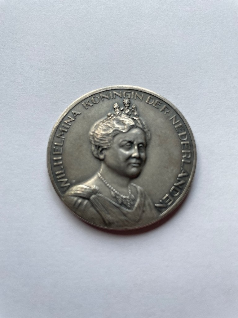 Zilveren Wilhelmina penning uit 1922, Verzenden, Zilver, Nederland