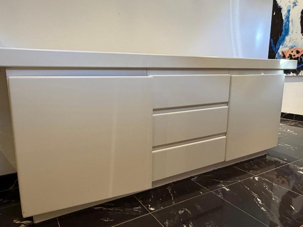 Stevige robuuste Witte dressoir kast, Huis en Inrichting, Ophalen, Gebruikt, Met deur(en), 200 cm of meer