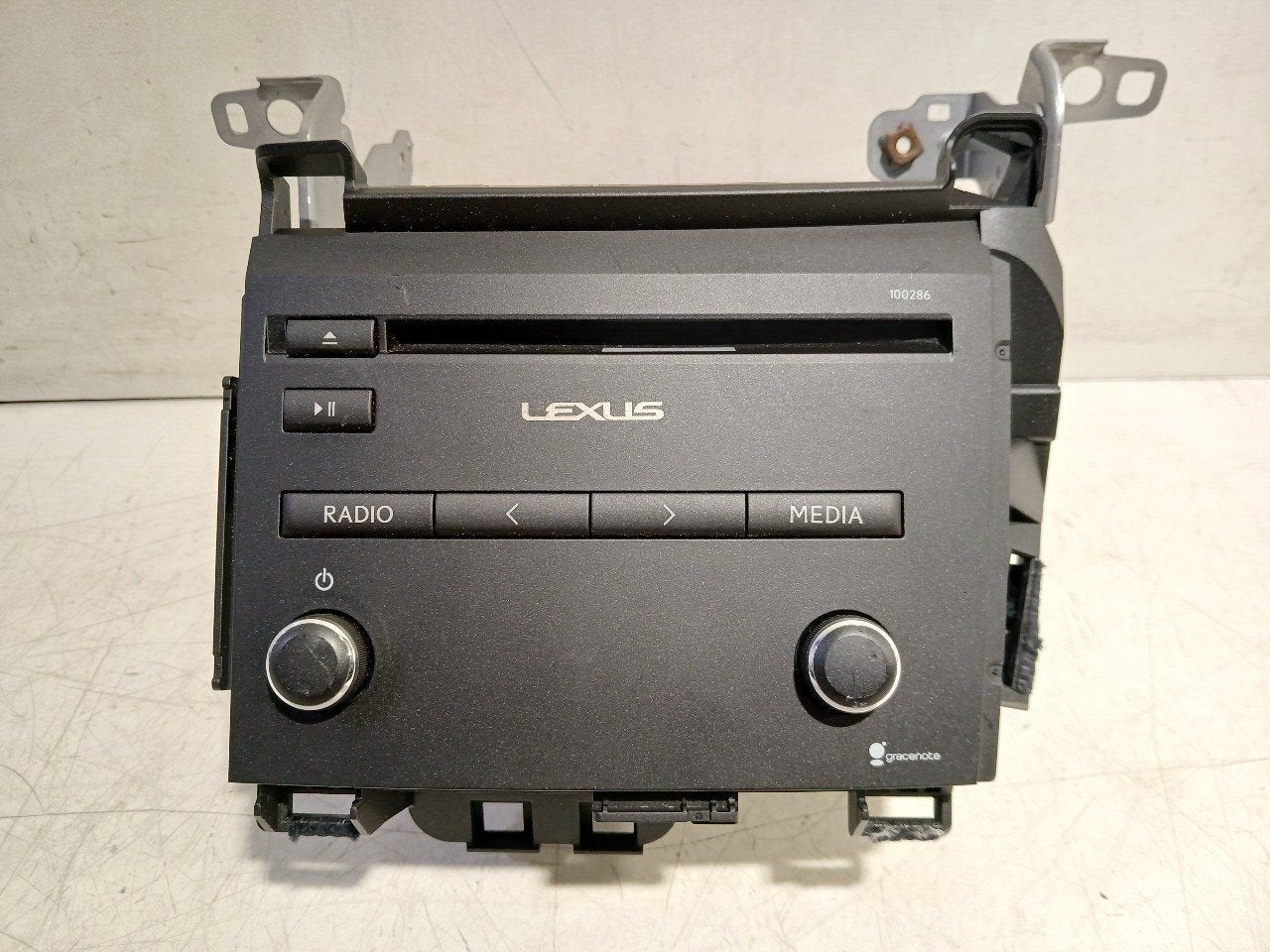 Cd speler Lexus CT, Auto diversen, Ophalen of Verzenden, Van der Ven Autorecycling B.V., Onderdelen@venauto.nl, Ettenseweg 76, 4706 PB Roosendaal, The Netherlands