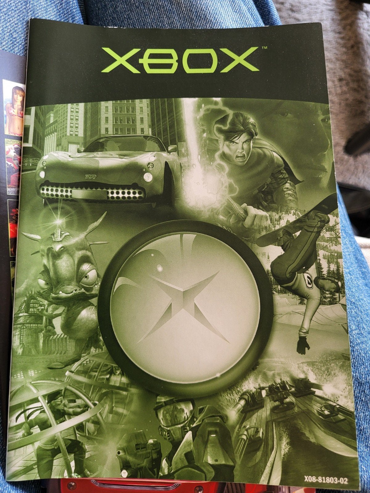 Originele Xbox boekjes uit 2001 - Halo, Midtown Madness 3, Ophalen of Verzenden, Zo goed als nieuw, Overige genres