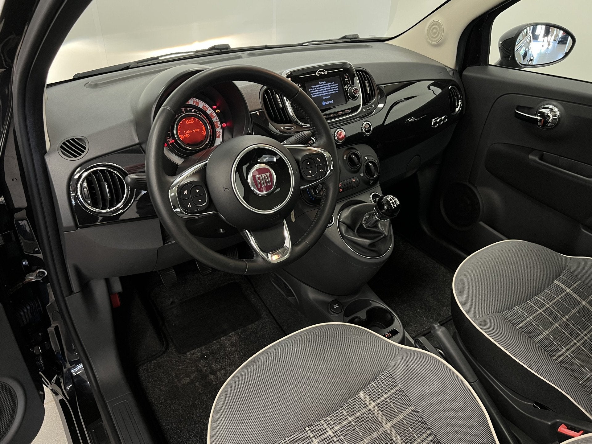 Fiat 500 0.9 TwinAir Turbo Lounge / PANODAK / NAVI / AIRCO /, Elektrische ramen, Gebruikt, Met garantie (alle), Origineel Nederlands