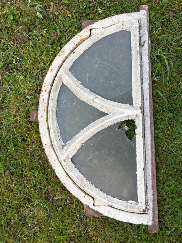 Stalraam en glas-in-lood, Gevelraam of Ruit, Gebruikt, Ophalen of Verzenden, Minder dan 80 cm