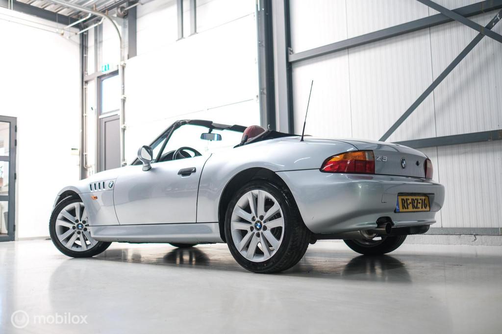 BMW Z3 Roadster 2.5 192 pk | 6 cilinder | Nieuwe APK | Zomer, Achterwielaandrijving, Cabriolet, 1895 cc, 2 stoelen