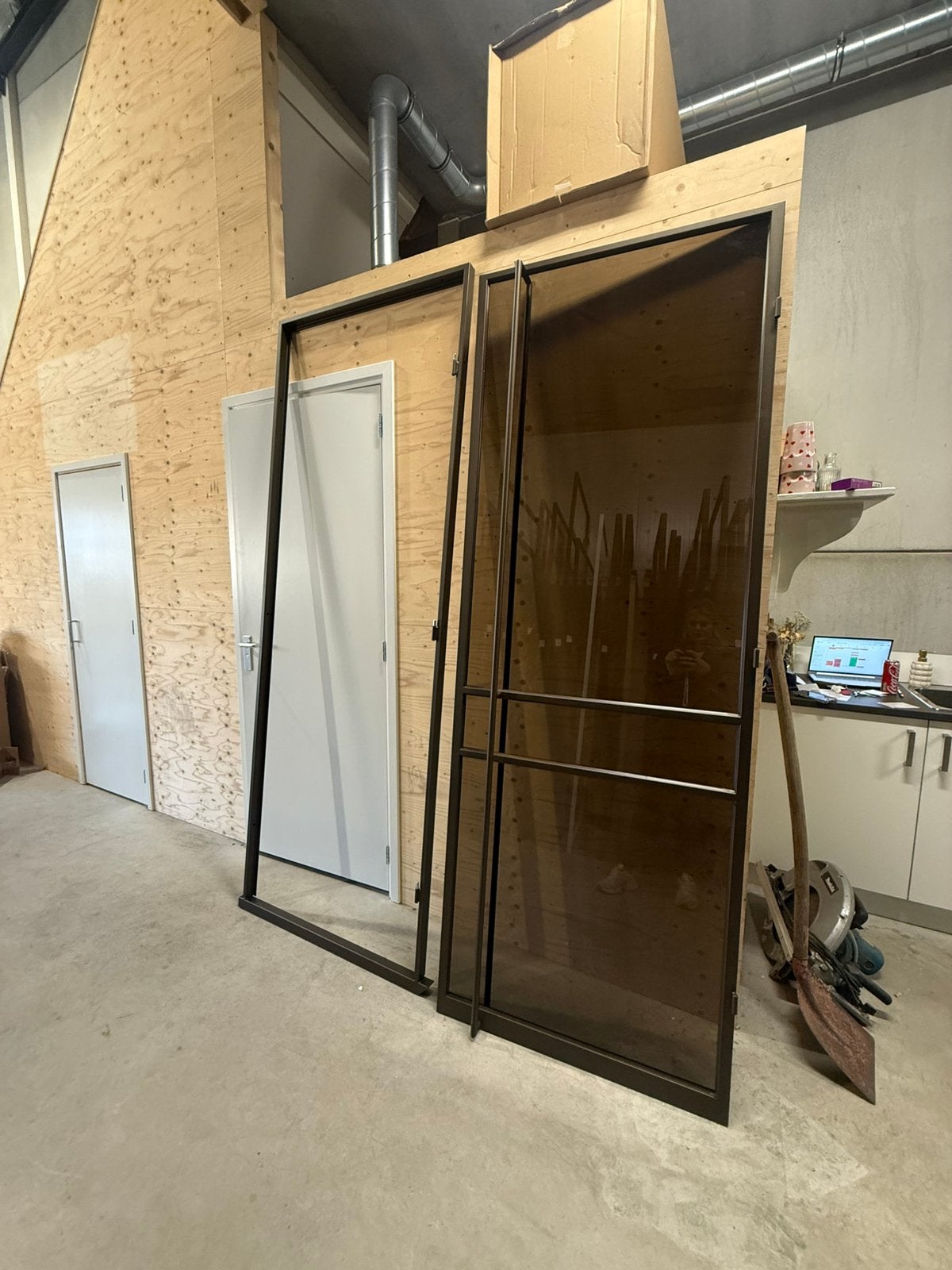 Stalen scharnierdeur met kozijn brons | 904 x 2424 |16, Ophalen, 215 cm of meer, Binnendeur, Nieuw