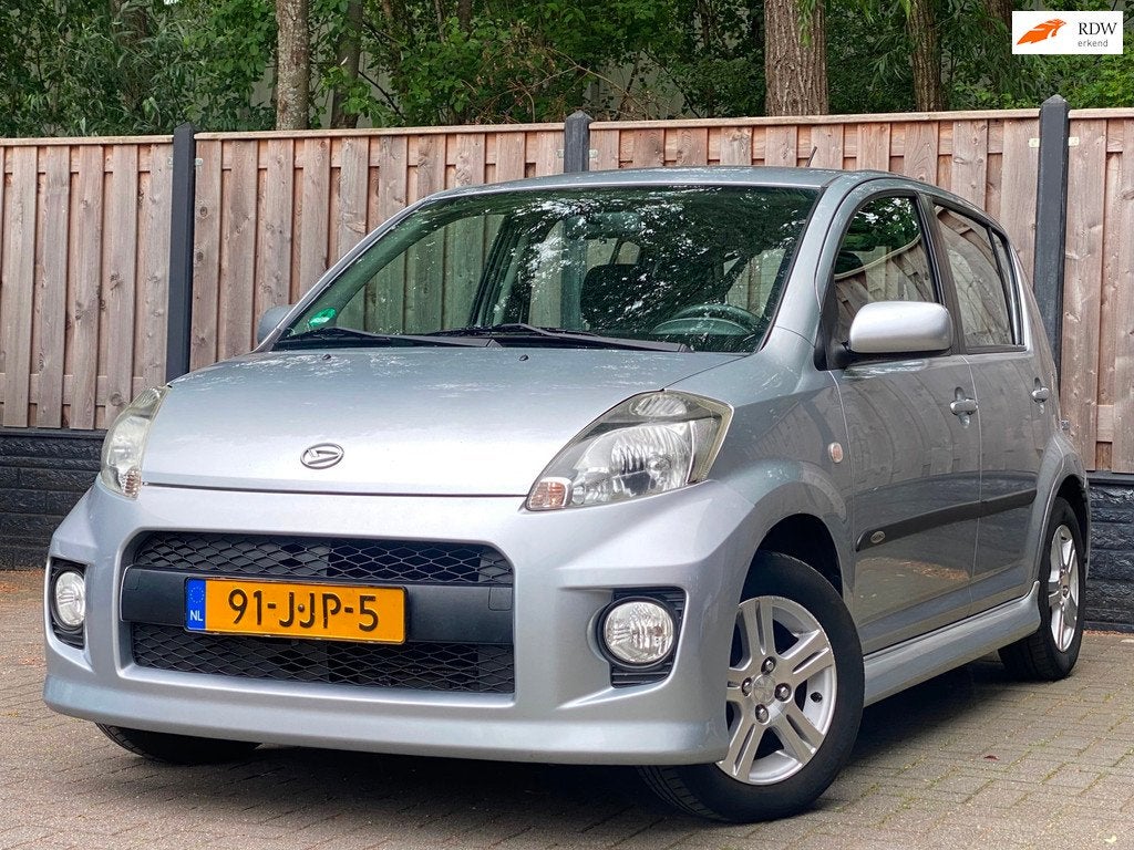 Daihatsu Sirion 2 1.3-16V Prestige NL Auto I Airco I Trekhaa, Auto's, Daihatsu, Bedrijf, Te koop, Sirion, ABS, Airbags, Airconditioning