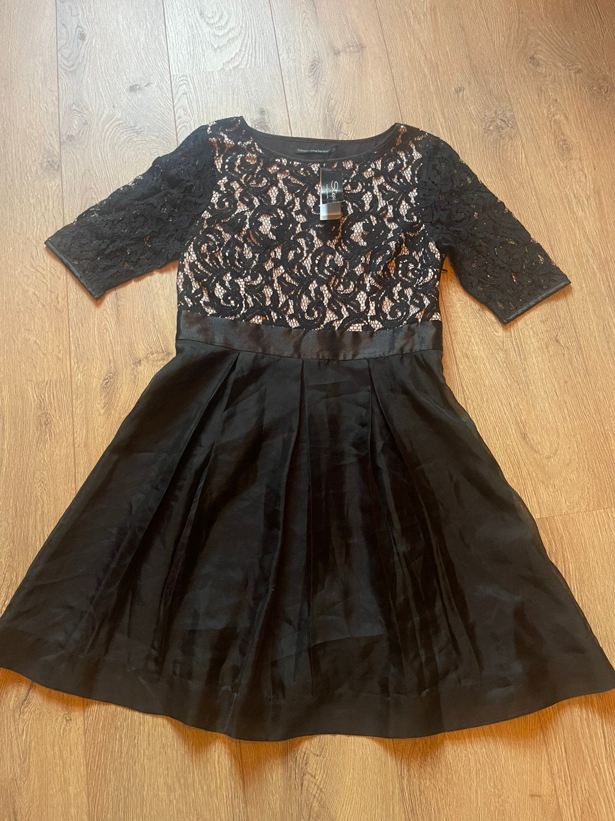 Steps  zwierige brocant / kanten jurk  maat 42  nieuw, Kleding | Dames, Zwart, Maat 42/44 (L), Ophalen of Verzenden, Zo goed als nieuw