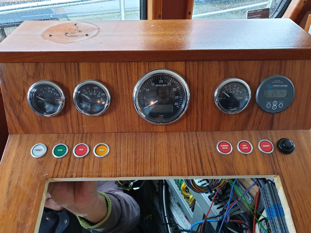 VDO OceanLine set/Victron BMV/Garmin Marifoon, Ophalen, Gebruikt, Kabel of Apparatuur