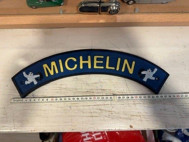 2 x Gietijzeren Michelin reclame bordjes, Ophalen of Verzenden, Nieuw, Reclamebord