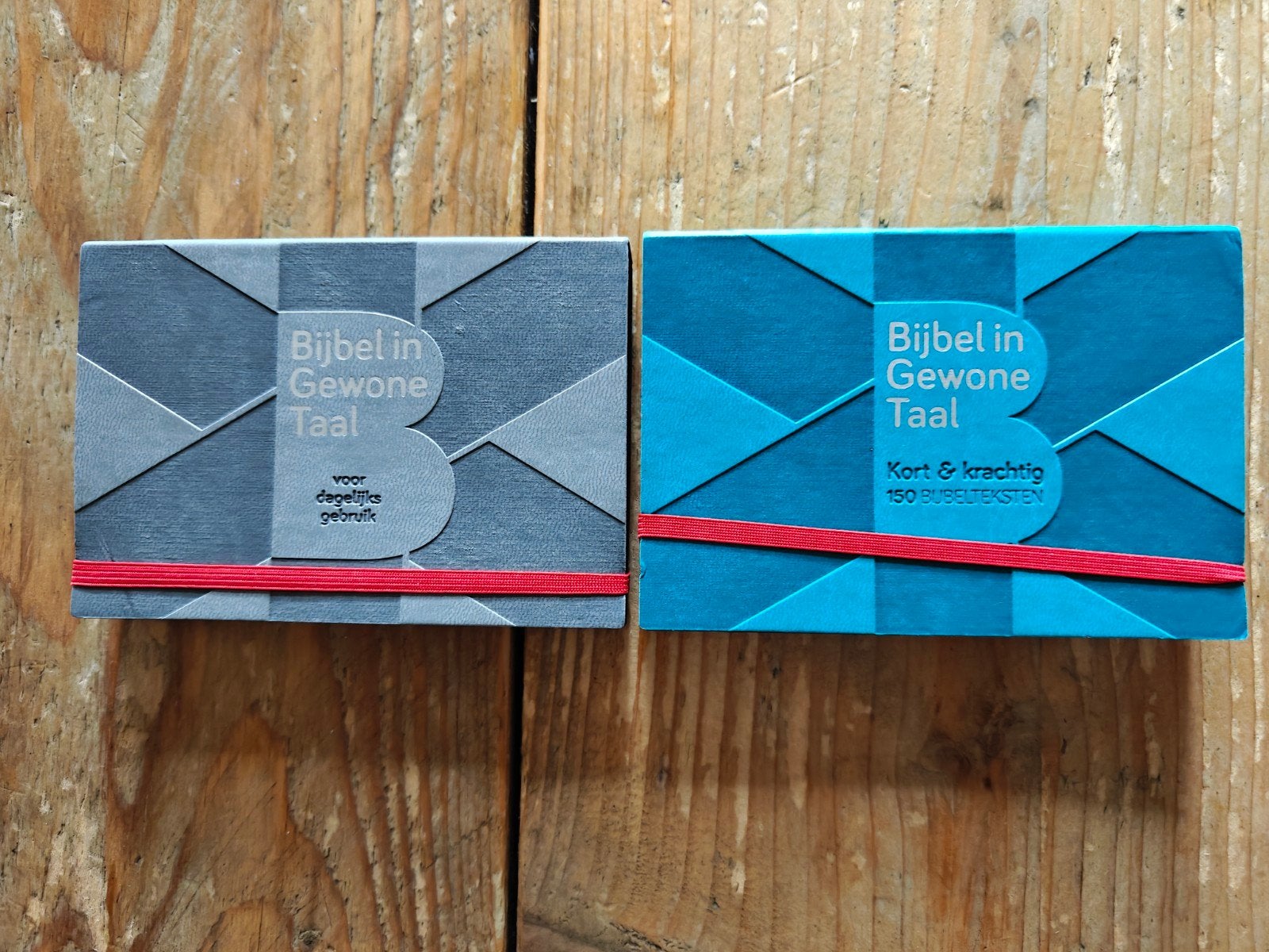 2 Dwarsligger bijbels., Ophalen of Verzenden, Zo goed als nieuw