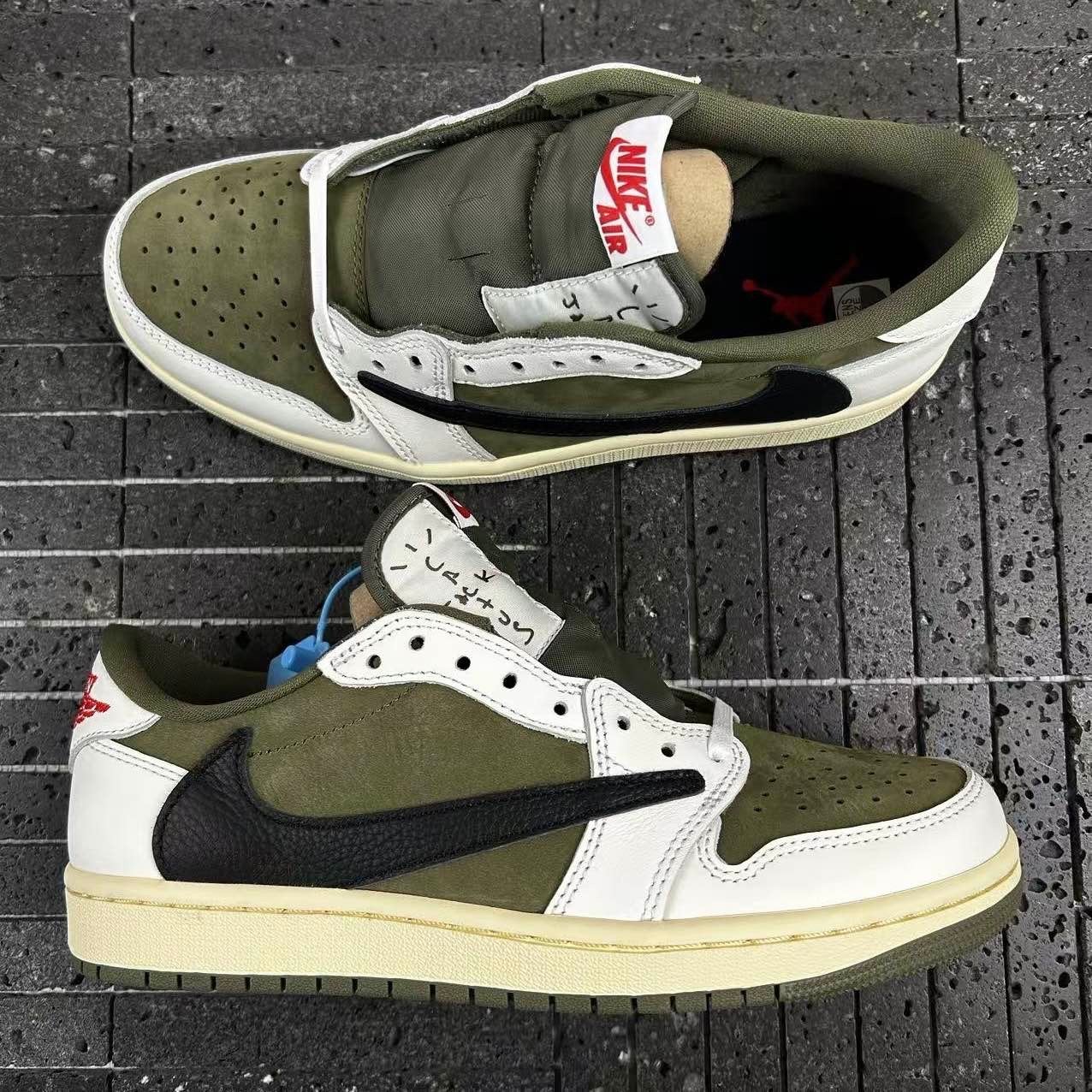 Nike Air Jordan 1 Low Travis Scott Olive, Ophalen of Verzenden, Nieuw, Overige kleuren, Sneakers of Gympen