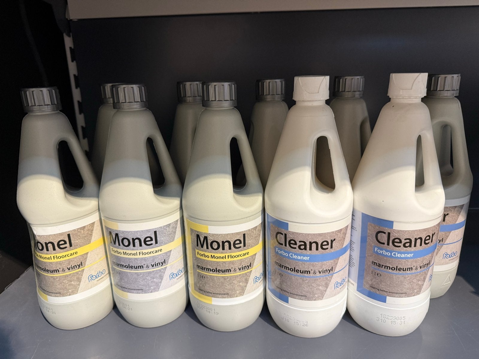 10 flessen Forbo Monel en Cleaner voor Marmoleum & Vinyl, Ophalen of Verzenden, Schoonmaakmiddel