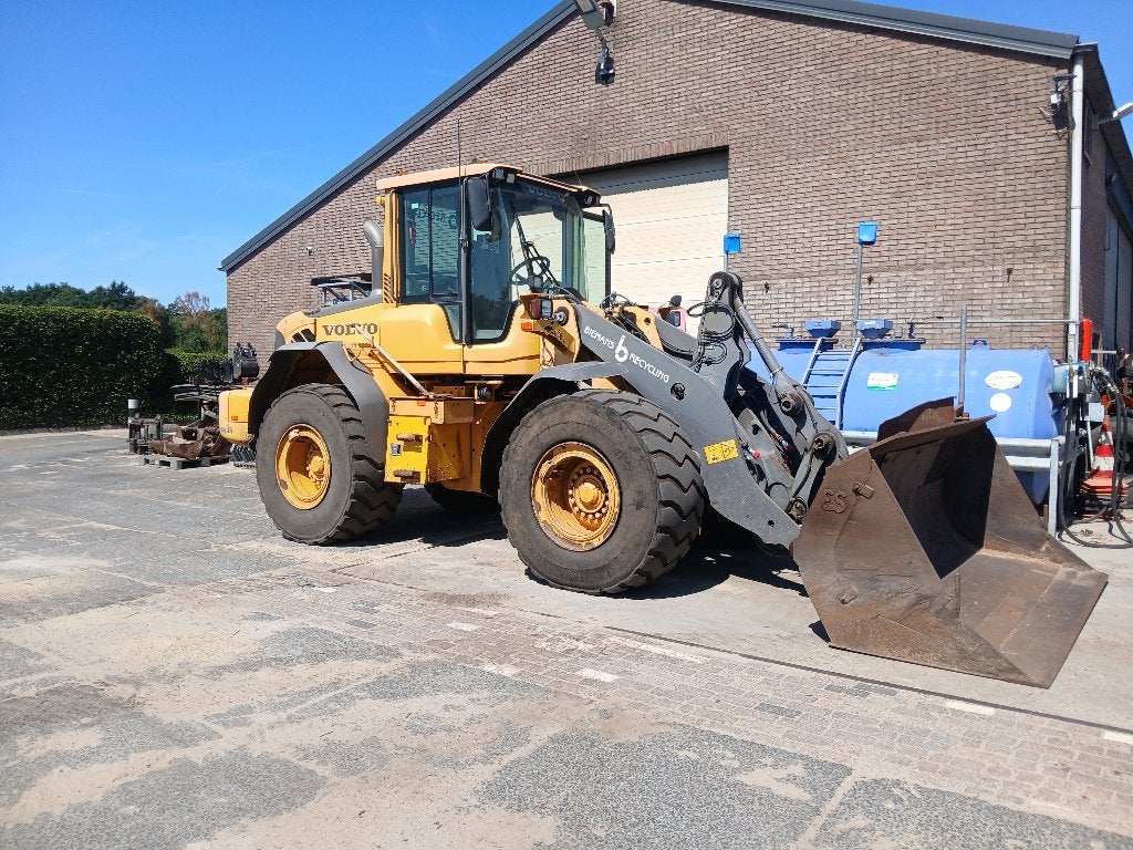Volvo L90F Wiellader - Krachtige en Betrouwbare Shovel, Ophalen, Wiellader of Shovel