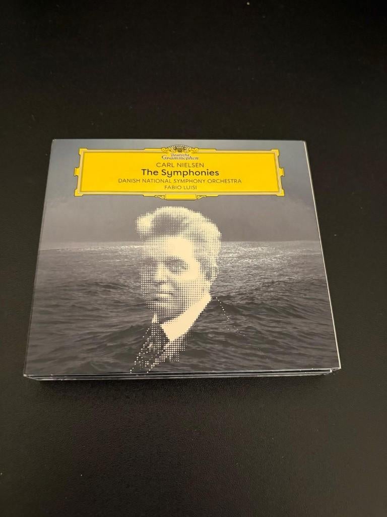 [CD BOX] Carl Nielsen - The Symphonies, Verzenden, Romantiek, Zo goed als nieuw, Orkest of Ballet
