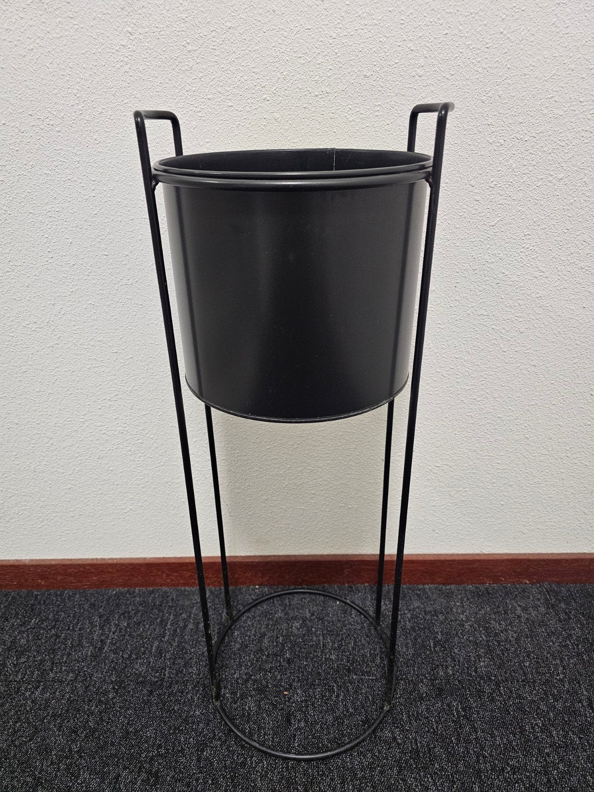 Plantenstandaard met geïntegreerde pot  - Perfecte staat!, Tuin en Terras, Ophalen, Zo goed als nieuw, Rond, 60 cm of meer