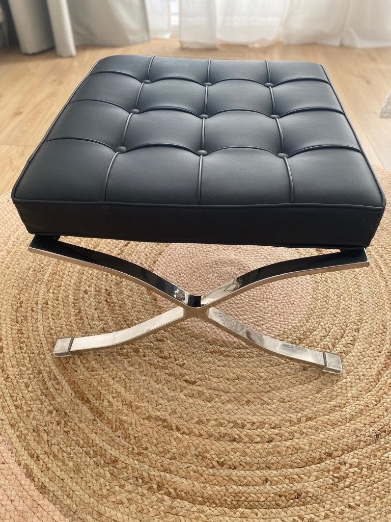 Design Hocker / Ottoman :Premium Zwart Leer, Barcelona Style, Ophalen, Barcelona, Zo goed als nieuw, Leer