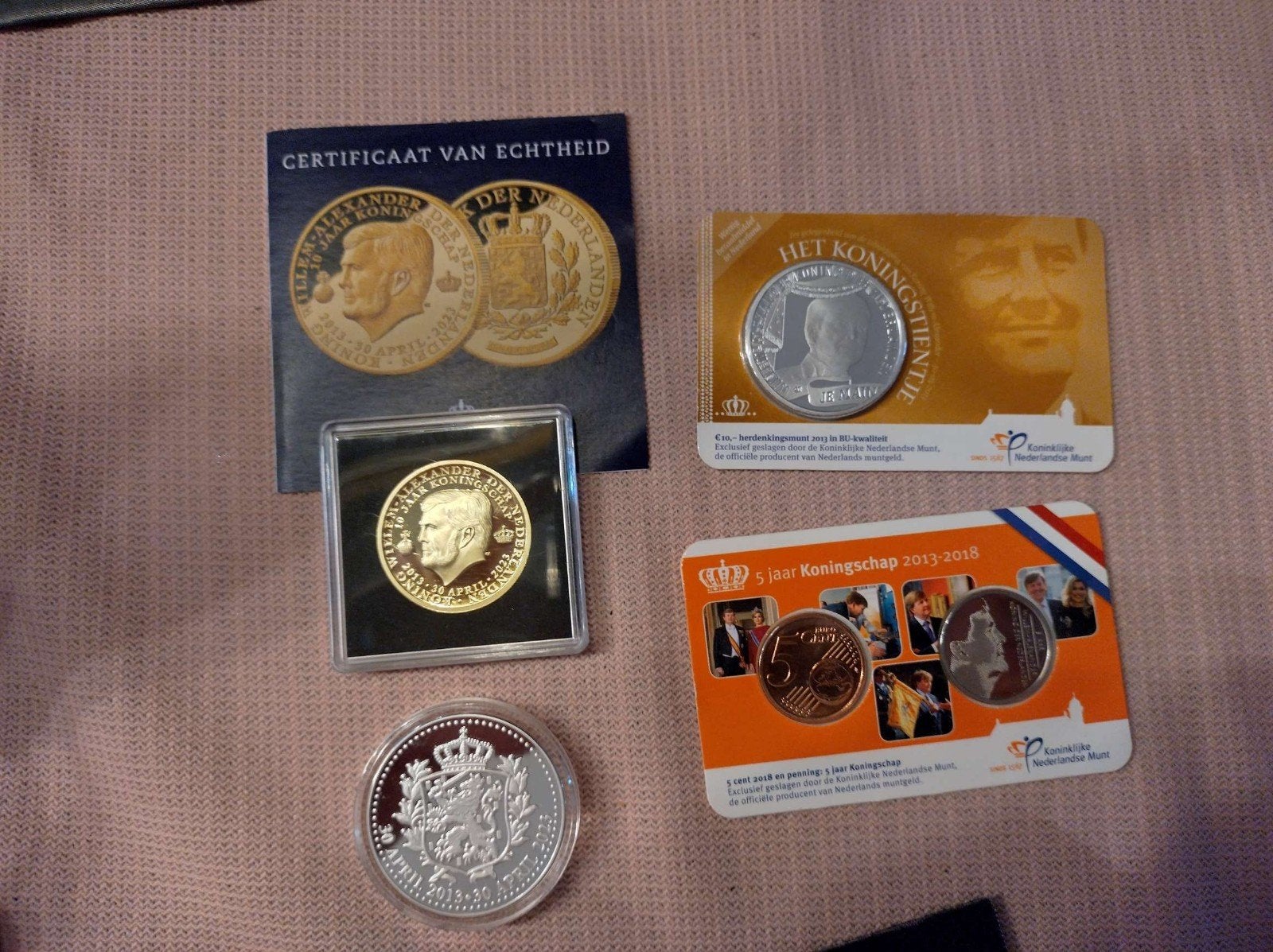 Setje koningschap munten penningen medaille Willem Alexander, Ophalen of Verzenden, Koningin Beatrix, Euro's