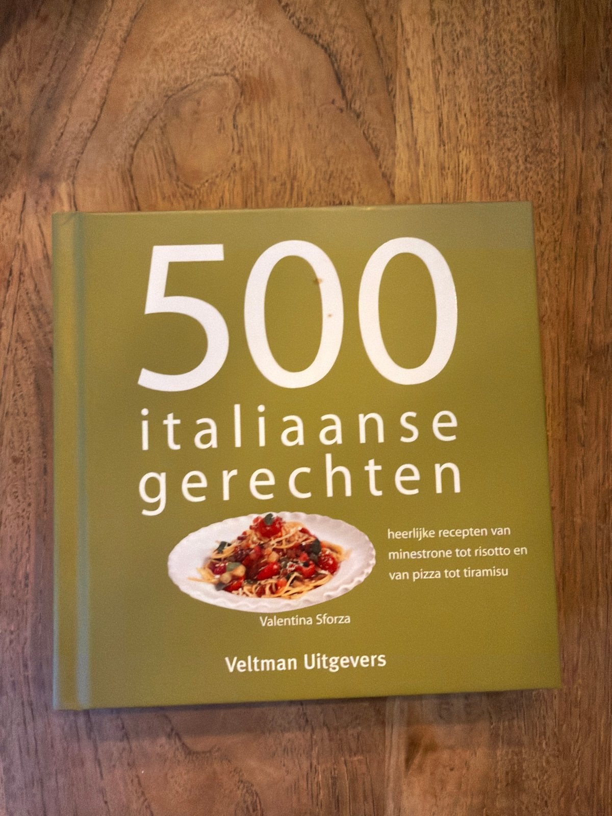 500 Italiaanse Gerechten - Kookboek Valentina Sforza, Vegetarisch, Voorgerechten en Soepen, Zo goed als nieuw, Ophalen