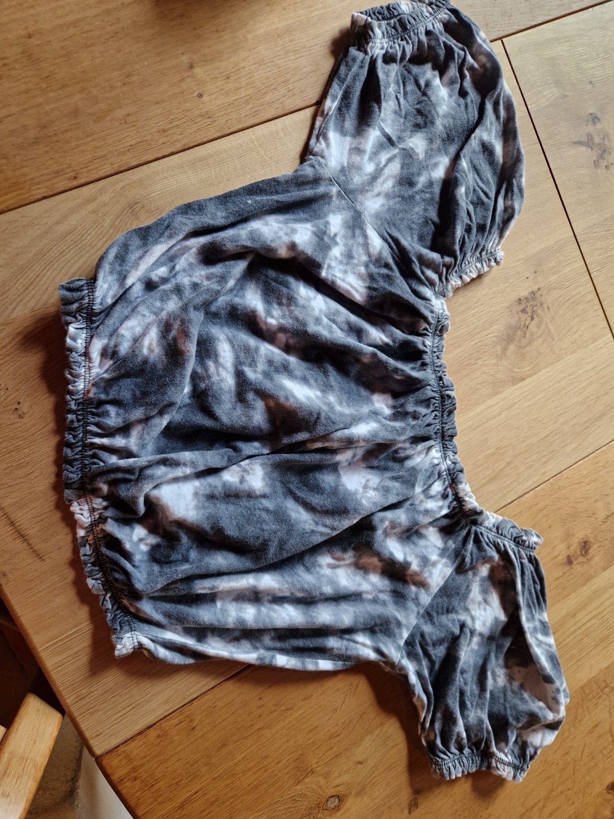 BATIK SHIRT MAAT 42 (OFF SHOULDER), Ophalen of Verzenden, Maat 42/44 (L), Zwart, Korte mouw