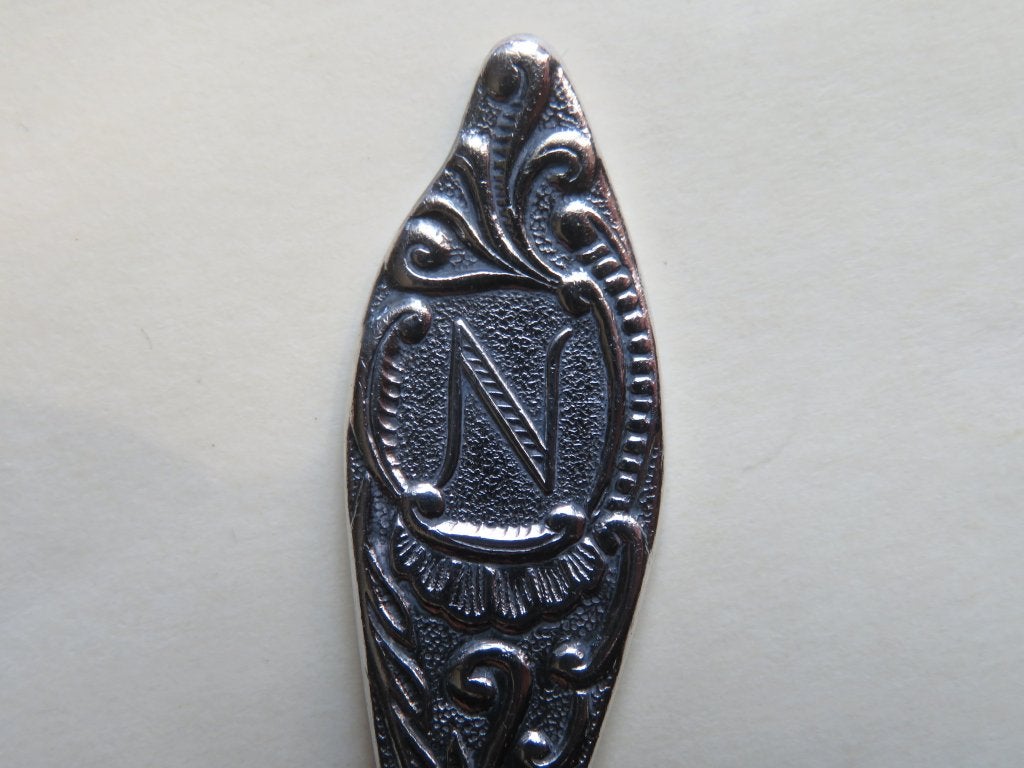 Lepeltje letter N, Antiek en Kunst, Antiek | Bestek, Verzenden