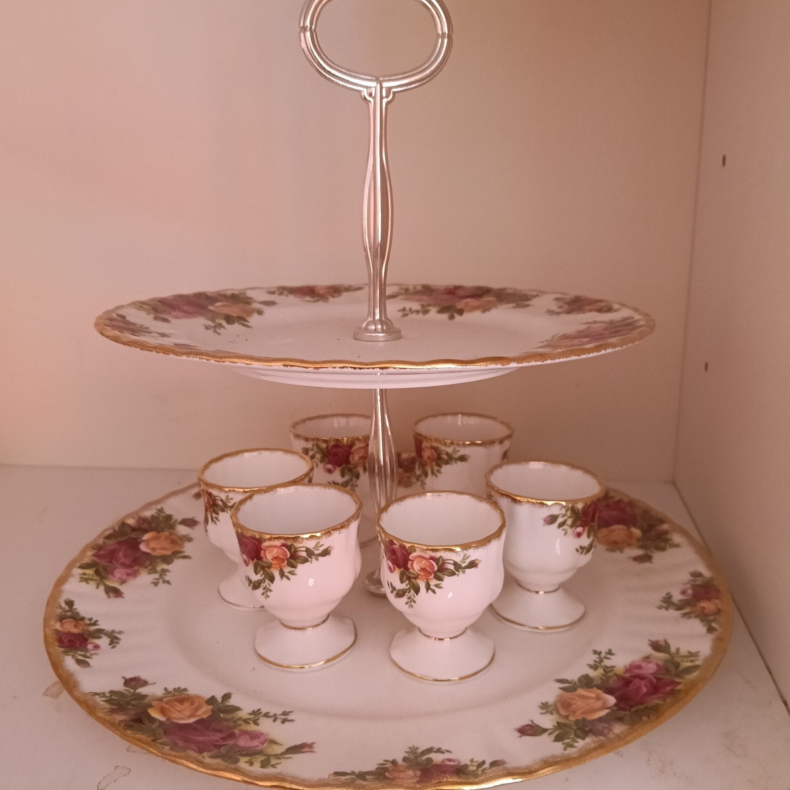 Royal Albert porcelein - country roses - etagere, Ophalen of Verzenden