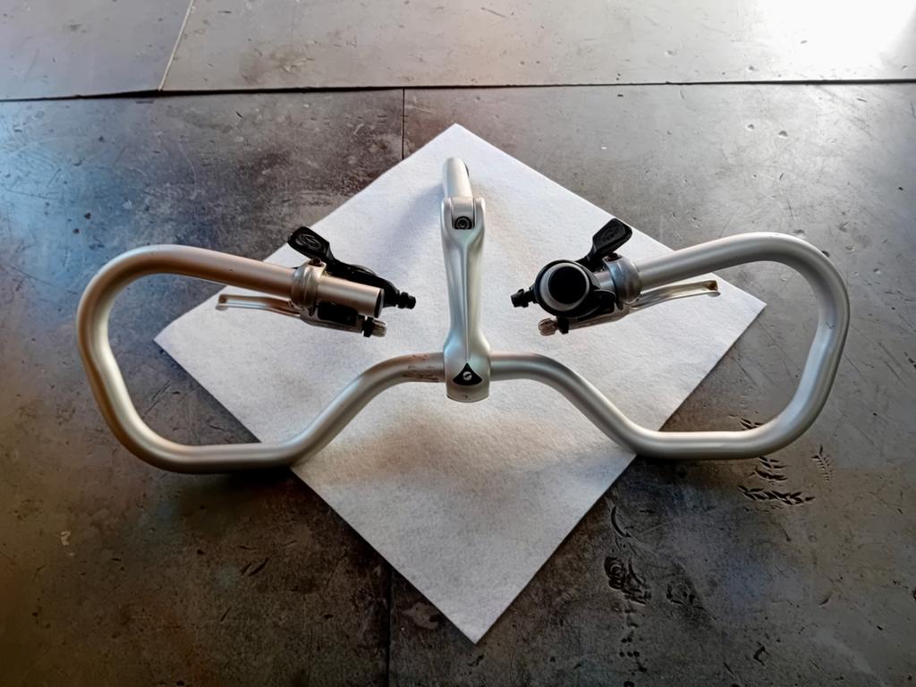 Compleet Vlinderstuur, Fietsen en Brommers, Ophalen of Verzenden, Zo goed als nieuw, Stuur, Aluminium