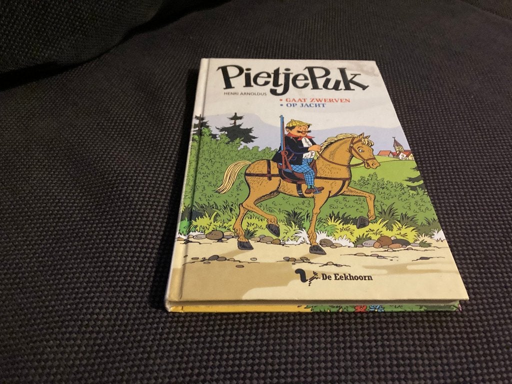 🐎 Pietje Puk -  Op Jacht - Gaat Zwerven, Ophalen of Verzenden, Gelezen, Non-fictie