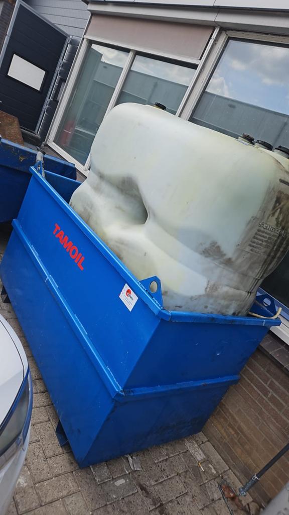 Tamoil IBC-container met opvangbak, Ophalen of Verzenden