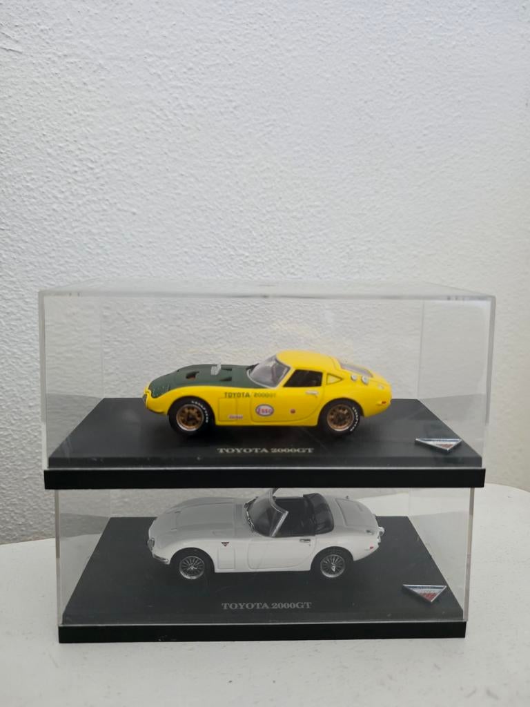 KYOSHO 2X Toyota 2000GT Modelauto, Ophalen of Verzenden, Zo goed als nieuw, Auto, Overige merken