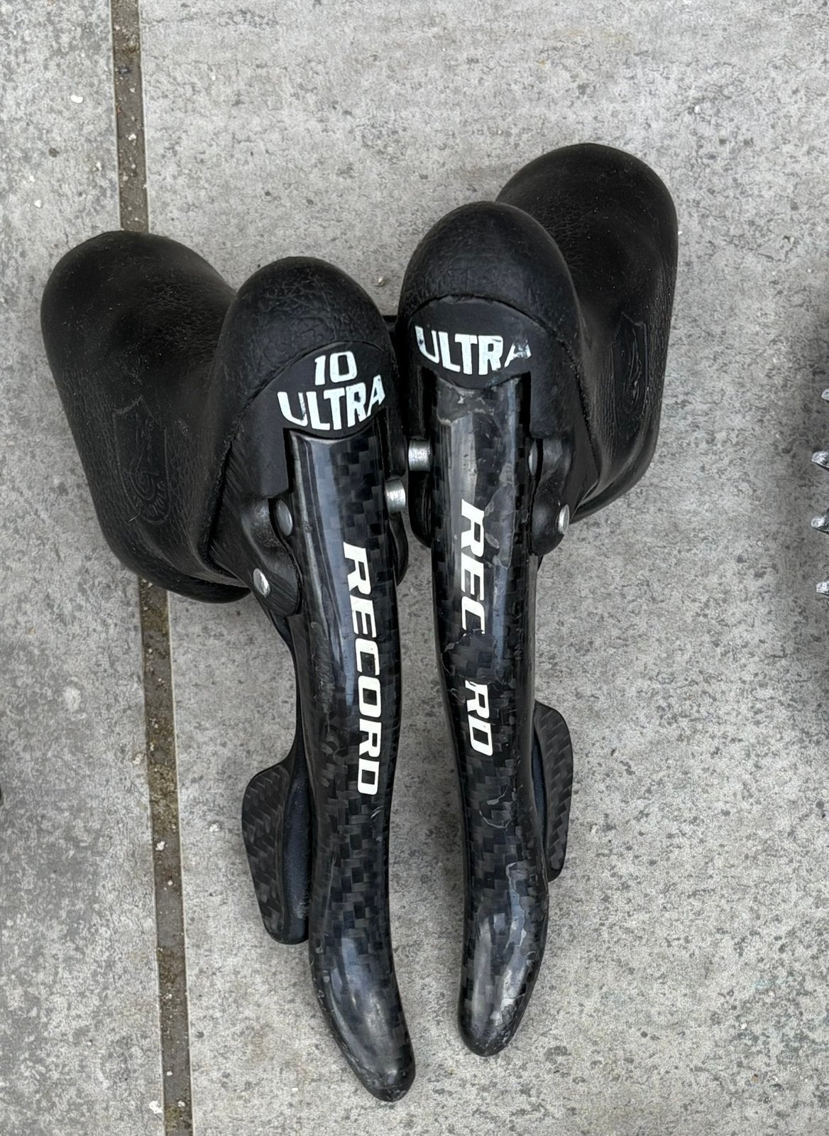 Campagnolo record carbon ergopowers, Fietsen en Brommers, Fietsonderdelen, Ophalen of Verzenden, Zo goed als nieuw, Racefiets