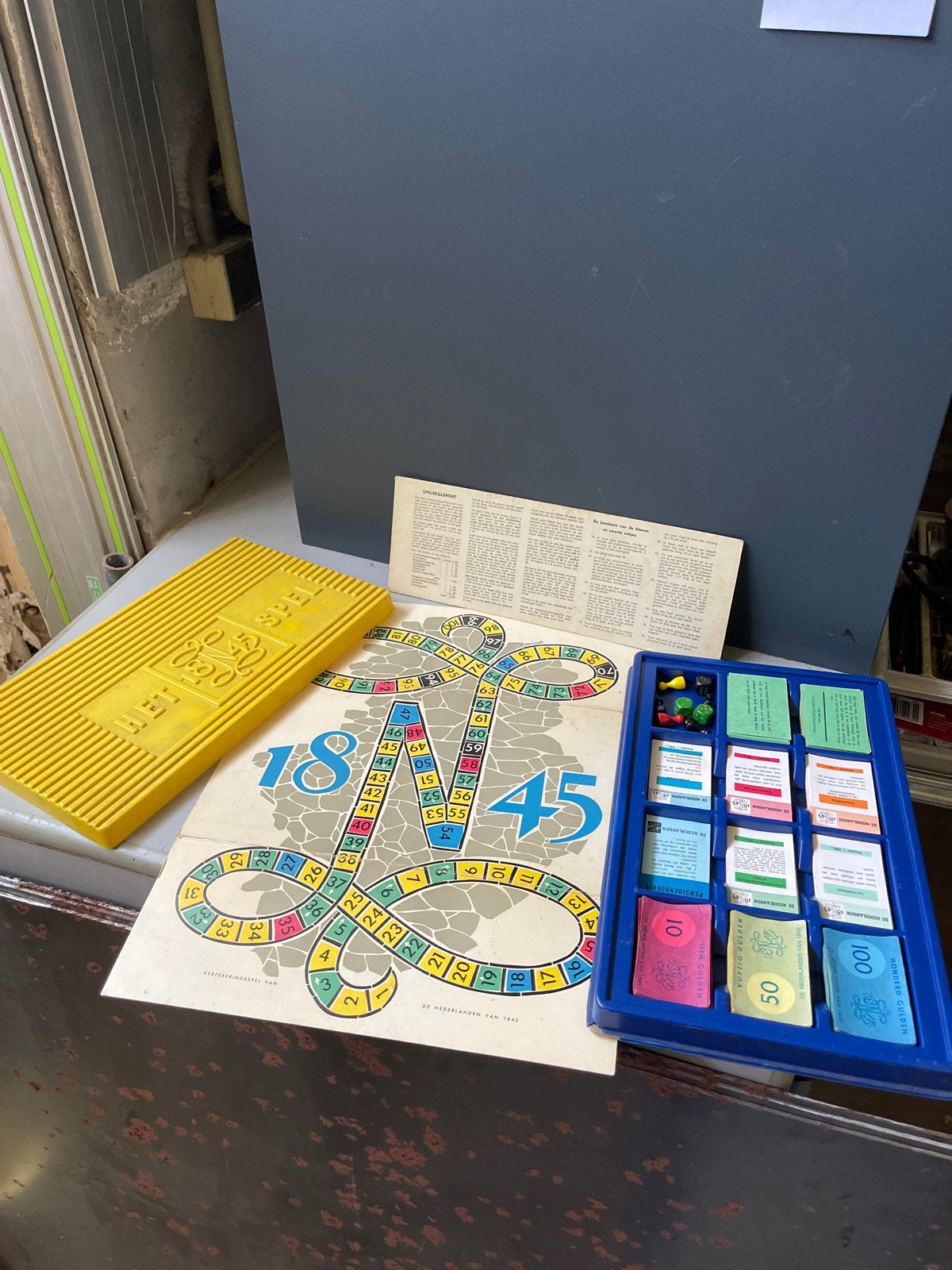 Vintage Verzekeringsspel 'De Nederlanden van 1845', Drie of vier spelers, Ophalen of Verzenden, Gebruikt
