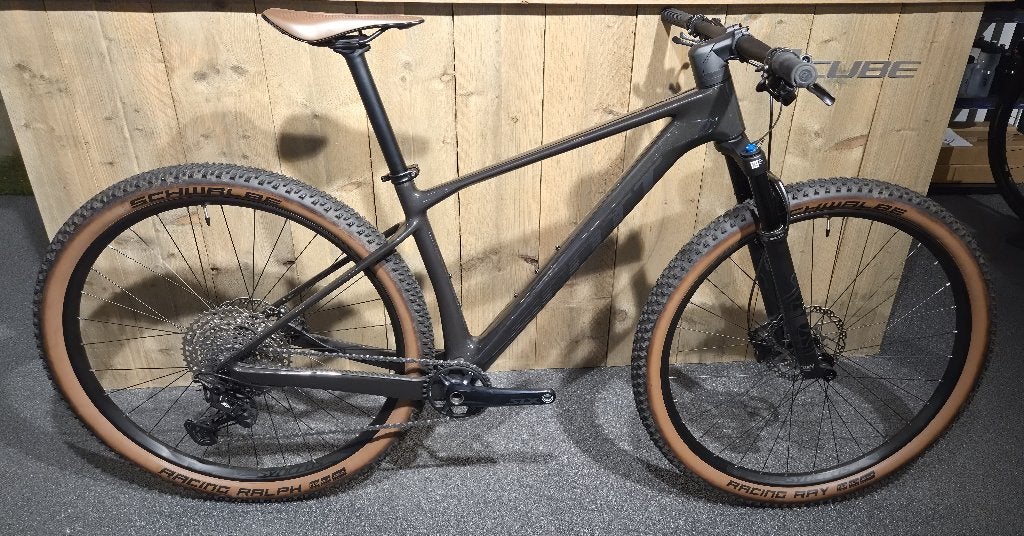 Scott Scale 925 carbon in de maat M in nieuwstaat., Hardtail, Ophalen of Verzenden, Zo goed als nieuw, Schijfrem