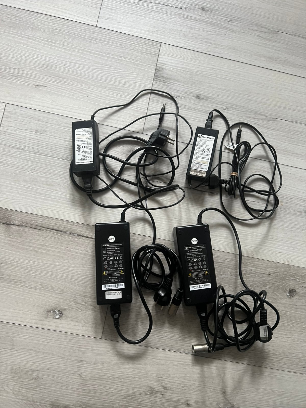 Oplader, Ophalen of Verzenden, Zo goed als nieuw