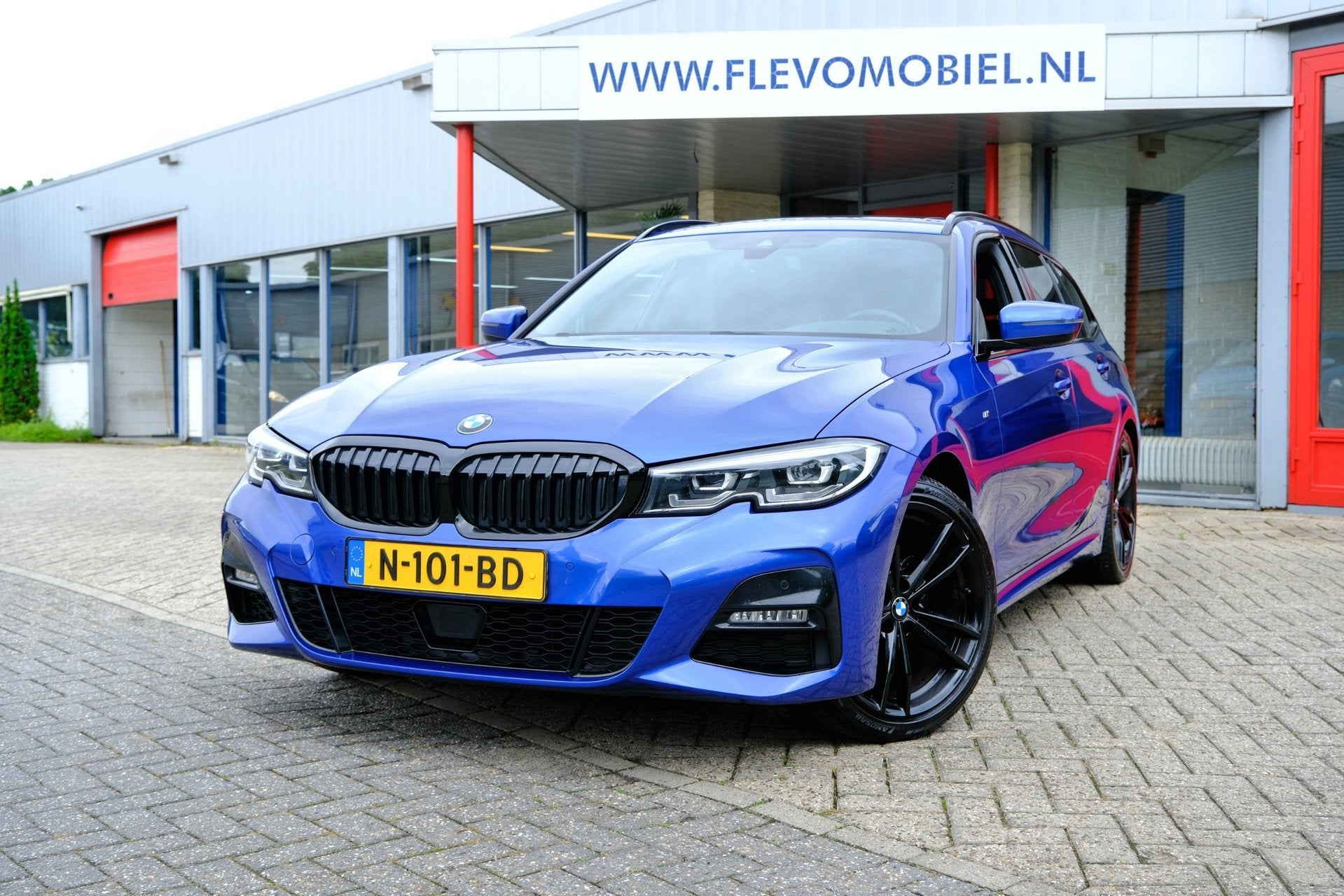 BMW 3-serie Touring 320d M Sport Aut. Pano|Leder-Alcantara|C, Automaat, Achterwielaandrijving, Euro 6, Blauw