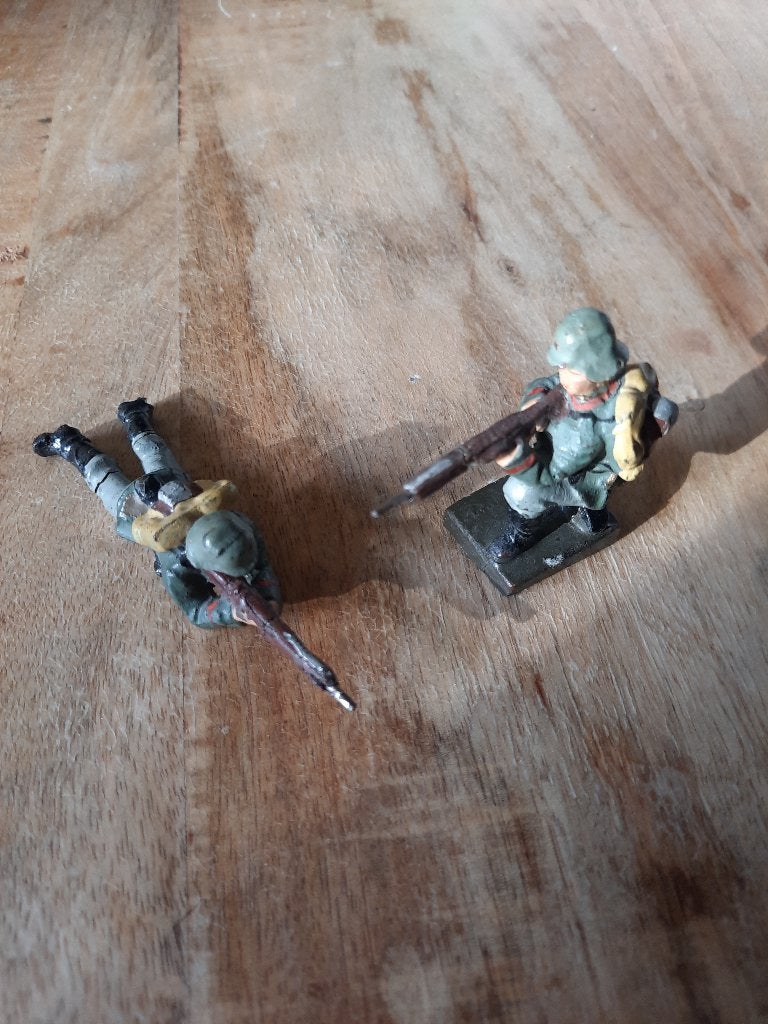 2x Originele Lineol Masse speelgoedsoldaatjes - Duits WW2, Ophalen of Verzenden, Duitsland