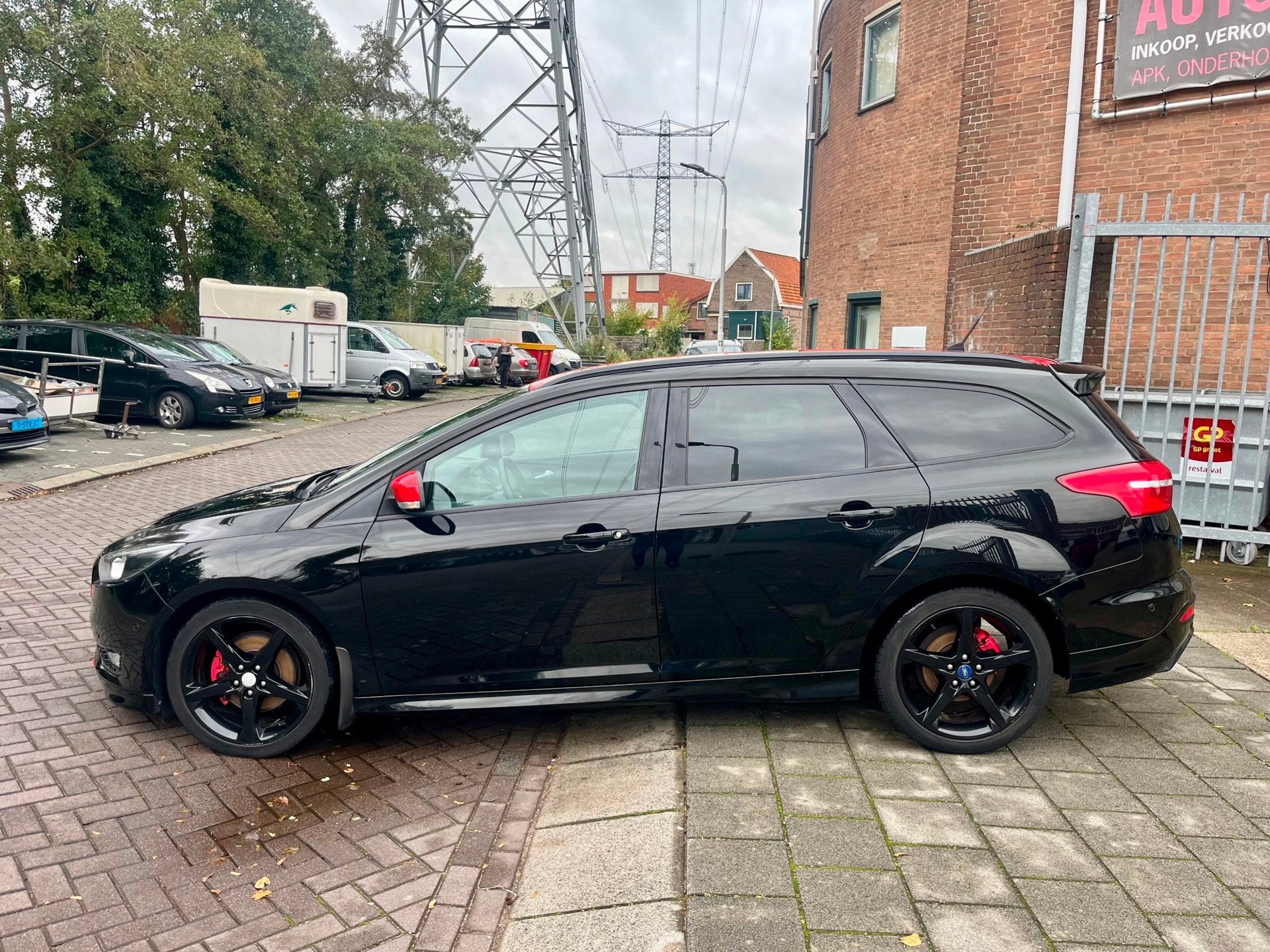 Ford Focus Wagon 1.5 Black Edition, Euro 6, 150 pk, Zwart, Origineel Nederlands