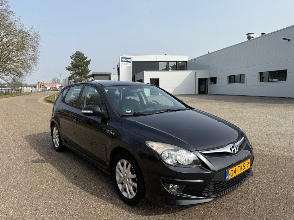Hyundai I30 1.4i i-Motion MOTOR TIKT/CLIMA/CRUISE/PDC, Auto's, Hyundai, Voorwielaandrijving, Euro 5, Stof, Gebruikt