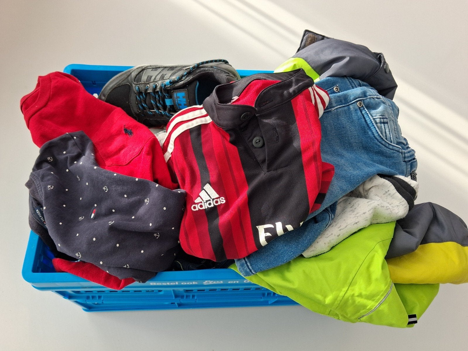 Groot kledingpakket jongens maat 122/128 incl. Helly Hansen, Kinderen en Baby's, Ophalen of Verzenden, Gebruikt, Maat 128