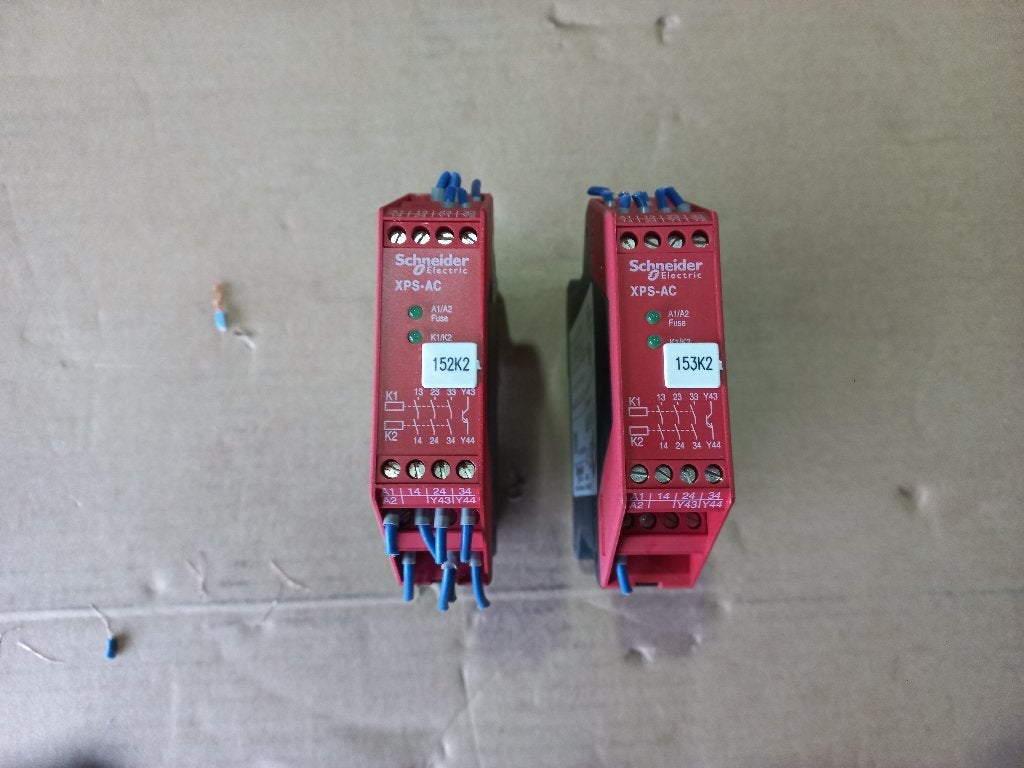 Schneider Electric Preventa veiligheidsrelais XPSAC5121 2st, Ophalen of Verzenden, Zo goed als nieuw