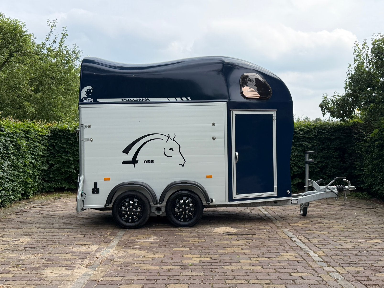 Top staat cheval liberte 1.5 vol aluminium met zadelkamer, Ophalen, Aluminium, Zo goed als nieuw, Info@ttpaardentrailers.nl
