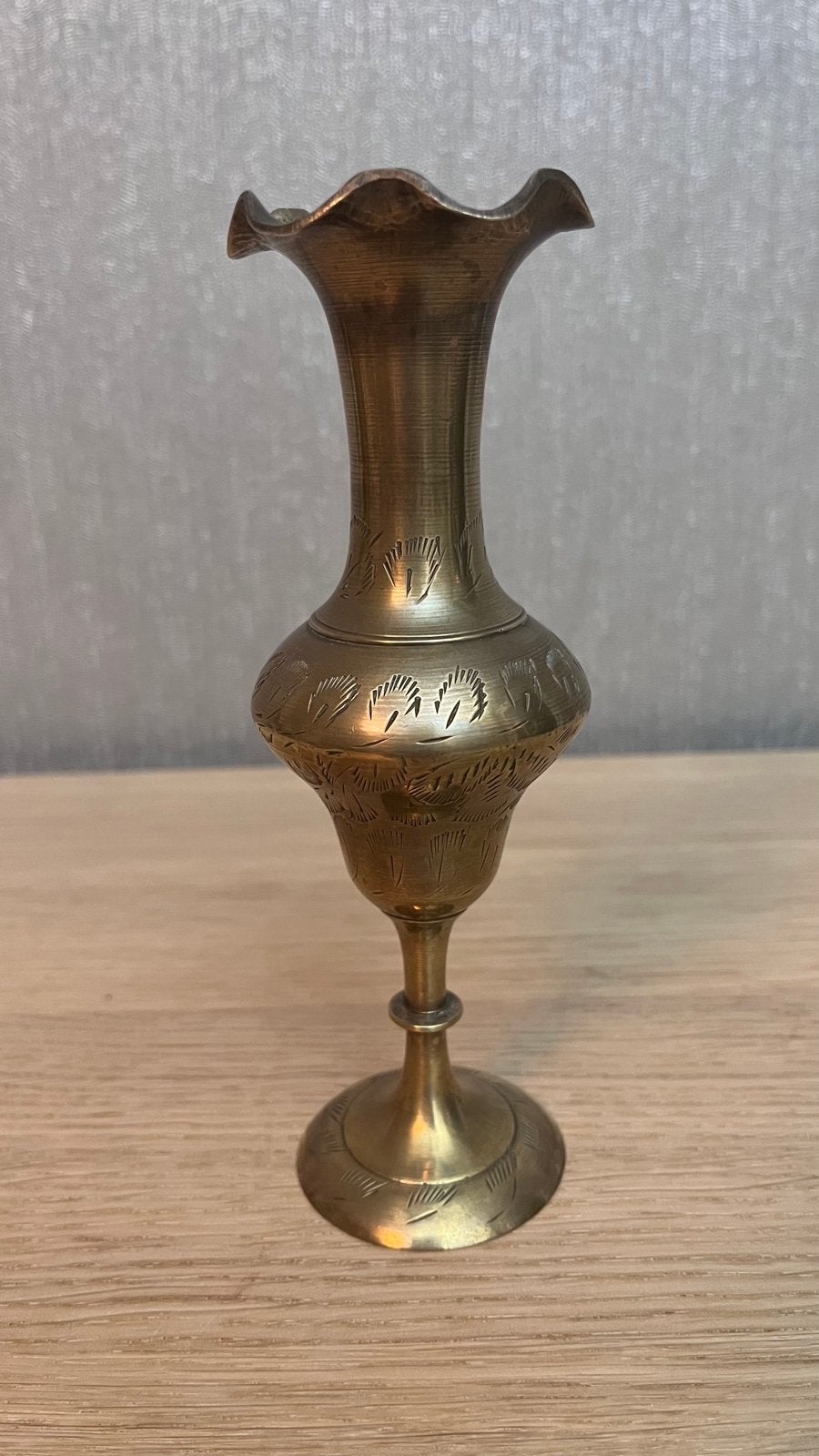 Vintage messing vaasje - Decoratief en sierlijk, Ophalen of Verzenden