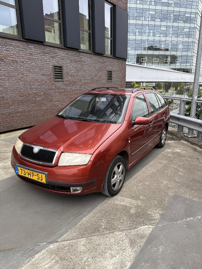 Skoda Fabia 1.4 Combi 74KW 2001, Auto's, Voorwielaandrijving, 4 cilinders, Stoelverwarming, 100 pk