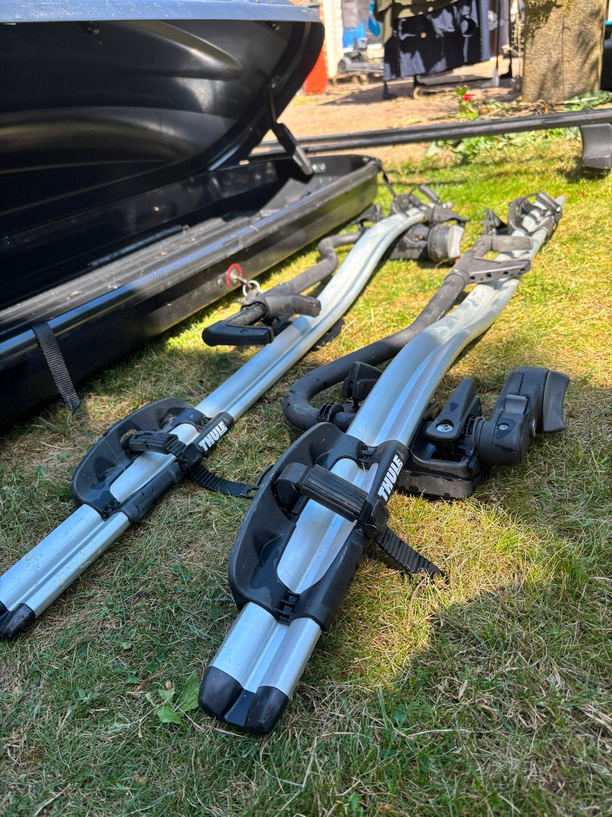 2x Thule ProRide dakfietsendrager - Max 20kg per fiets, Auto diversen, Fietsendragers, Ophalen, 2 fietsen, Gebruikt, Dakdrager
