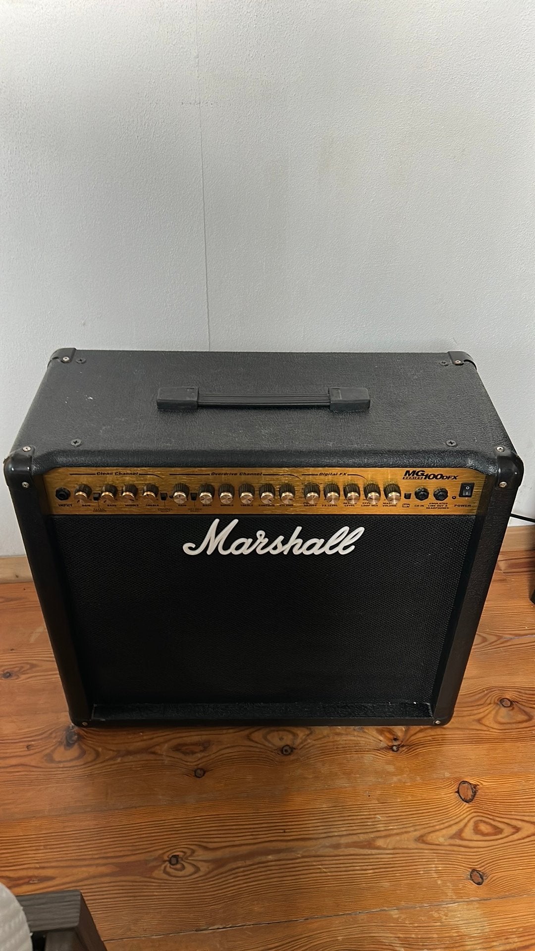 Versterker Marshall MG 100 DFX, Ophalen, Zo goed als nieuw